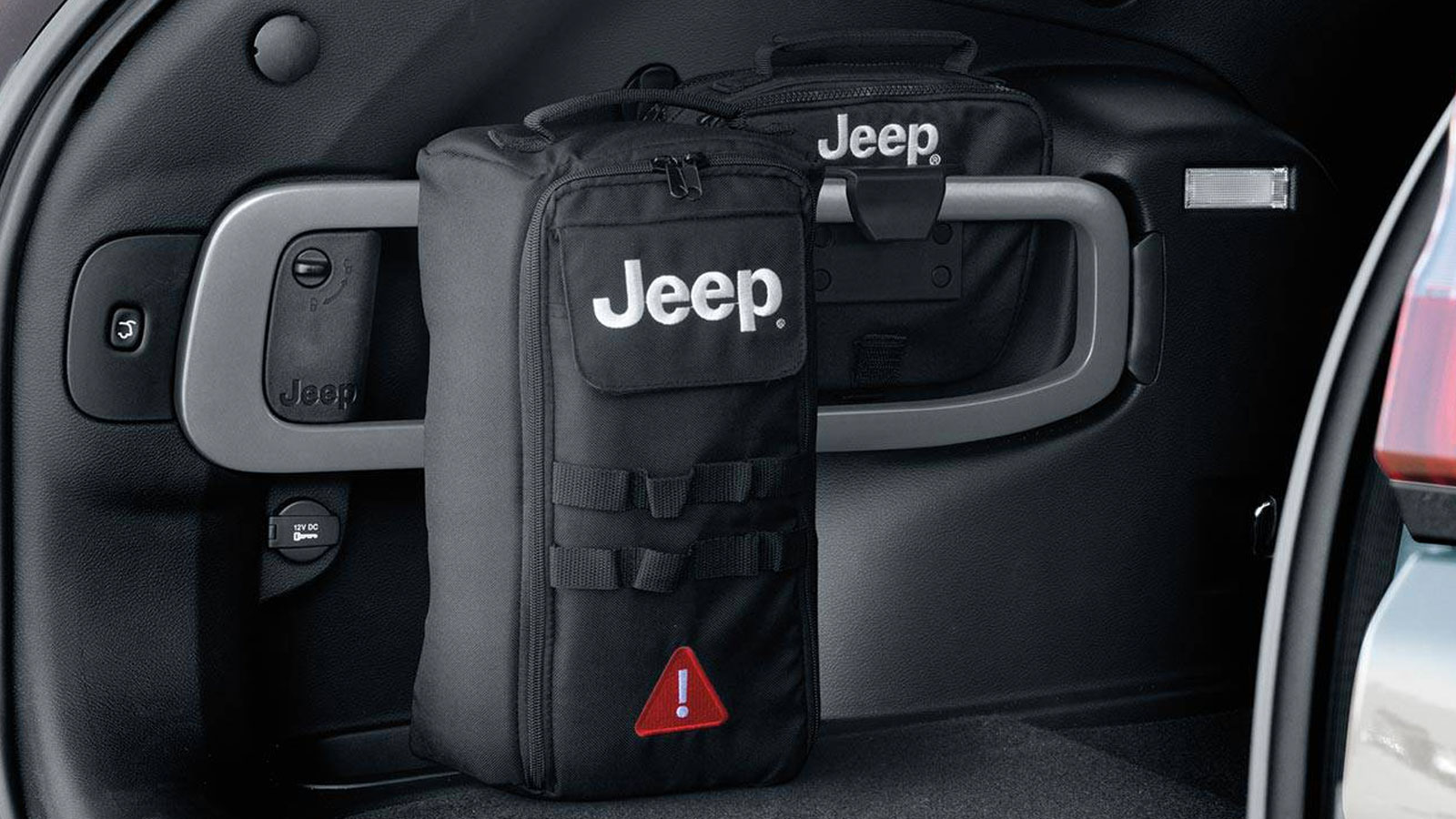 2016 jeep cherokee interior styling