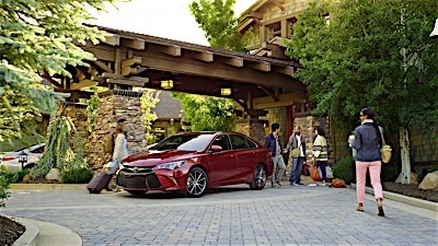 2016 toyota camry-hybrid Exterior Styling 6