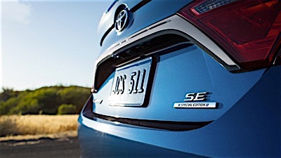 2016 toyota camry Exterior Styling 2