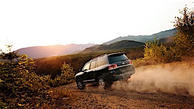2016 toyota land-cruiser Exterior Styling 2