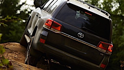 2016 toyota land-cruiser Exterior Styling 9