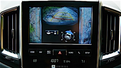 2016 toyota land-cruiser interior styling
