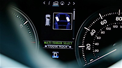 2016 toyota land-cruiser interior styling 5