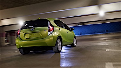 2016 toyota prius-c Exterior Styling 11