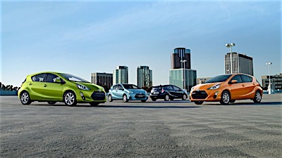 2016 toyota prius-c Exterior Styling 3