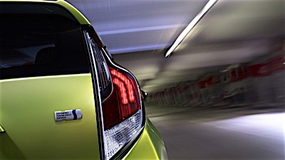 2016 toyota prius-c Exterior Styling 8