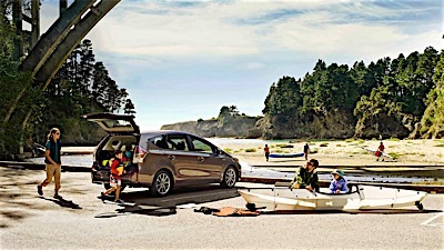2016 toyota prius-v Exterior Styling 3